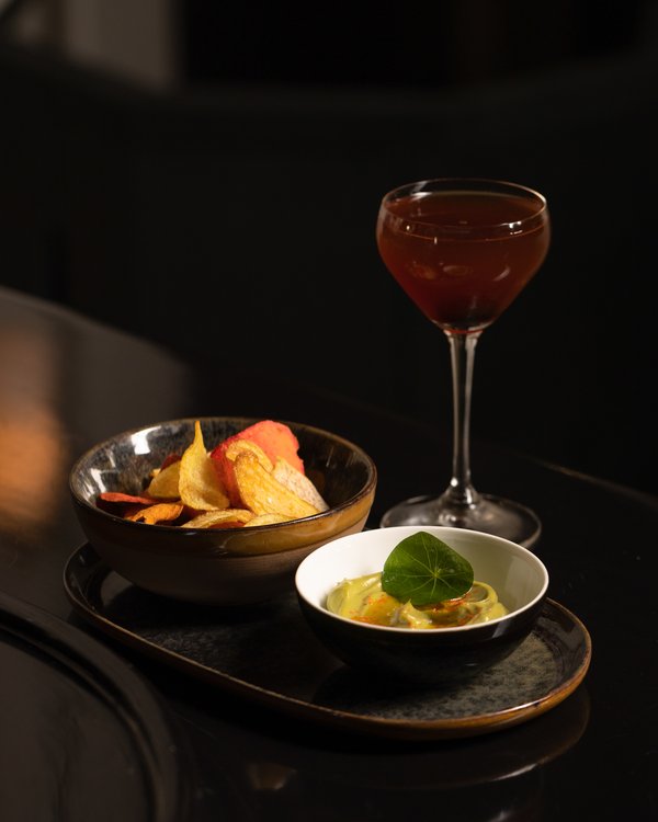 manhattan & avo mousse BB Feb 23